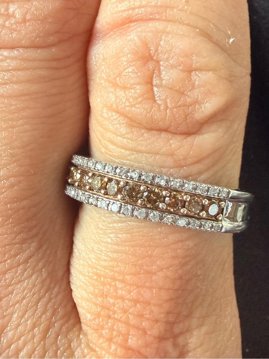 The Unbranded Brand Other - Champagne & White Diamond-Accent Pavé Band Mens or Women’s Ring Sz10